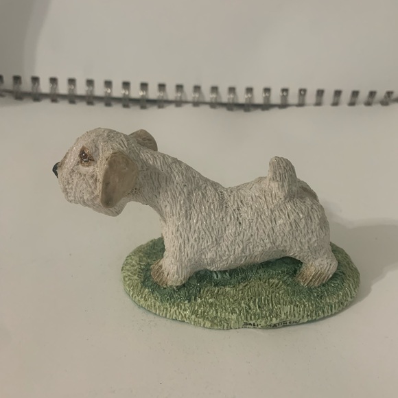 Vintage SEALYHAM CESKY TERRIER BASIL MATTHEWS ENGLAND Signed Figurine - Picture 3 of 6